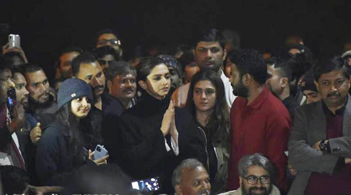 Swara Bhasker hits back at a troll, who alleged Deepika Padukone took Rs 5 cr to attend JNU protest