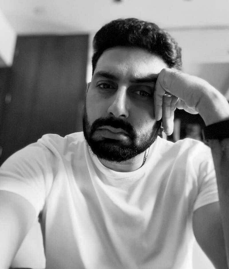 "Come On Bachchan, You Can Do It", wrote Abhishek Bachchan as he battles COVID-19 at the hospital
