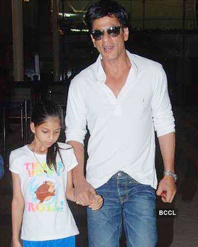 SRK with daughter Suhana spotted!