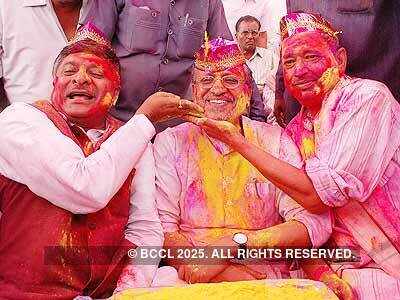 India celebrates Holi