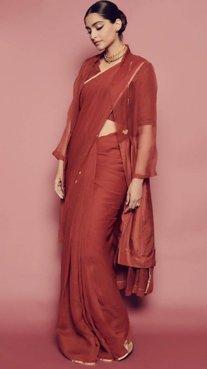 saree with shrug blouse