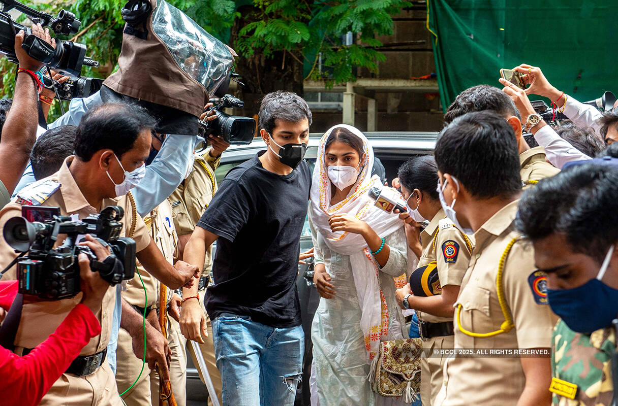 Rhea Chakraborty and Showik Chakraborty pictures