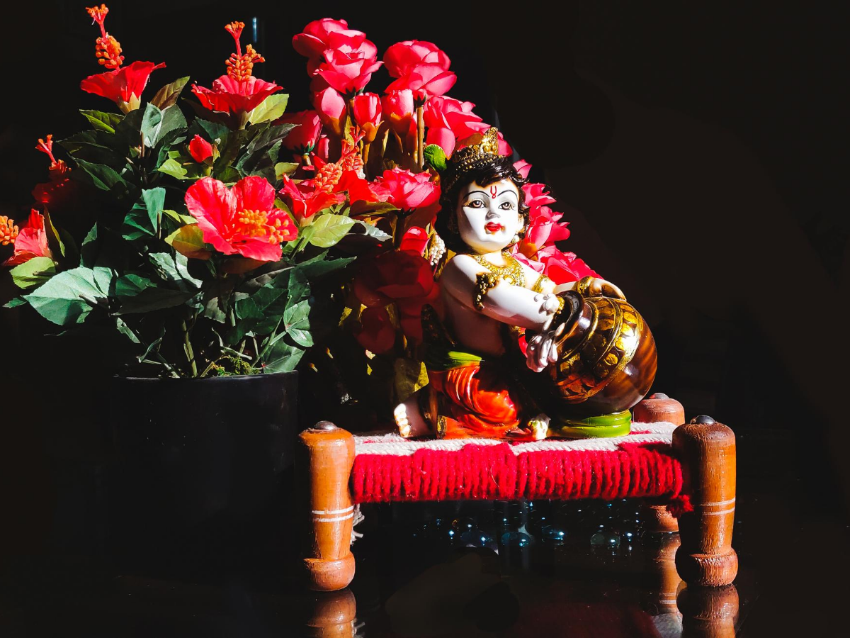 Happy Krishna Janmashtami 2021: Greetings, Pictures, Wishes, Cards