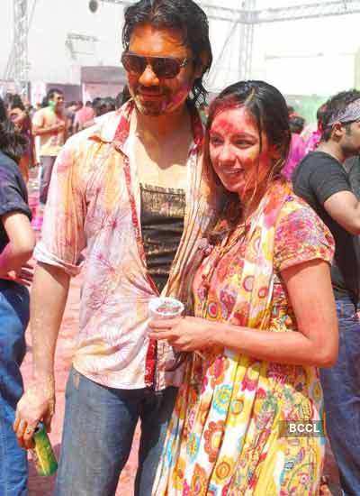 zoom holi party 2025 mumbai