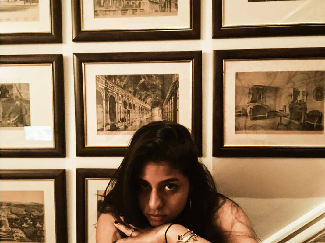 New glamorous pictures of Shah Rukh Khan's daughter Suhana Khan