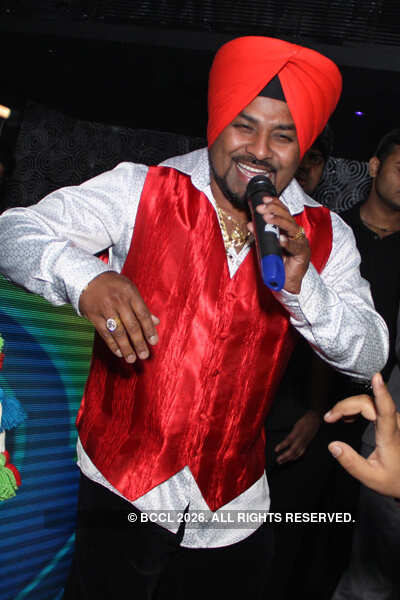 Lehmbar Hussainpuri party