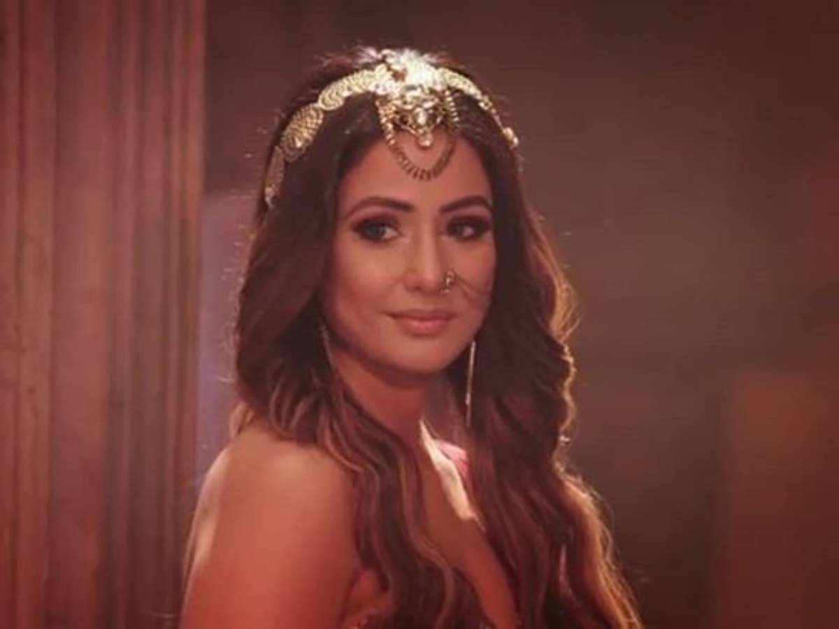 Hina Khan rejoices as Naagin 5 premiere episode becomes the most