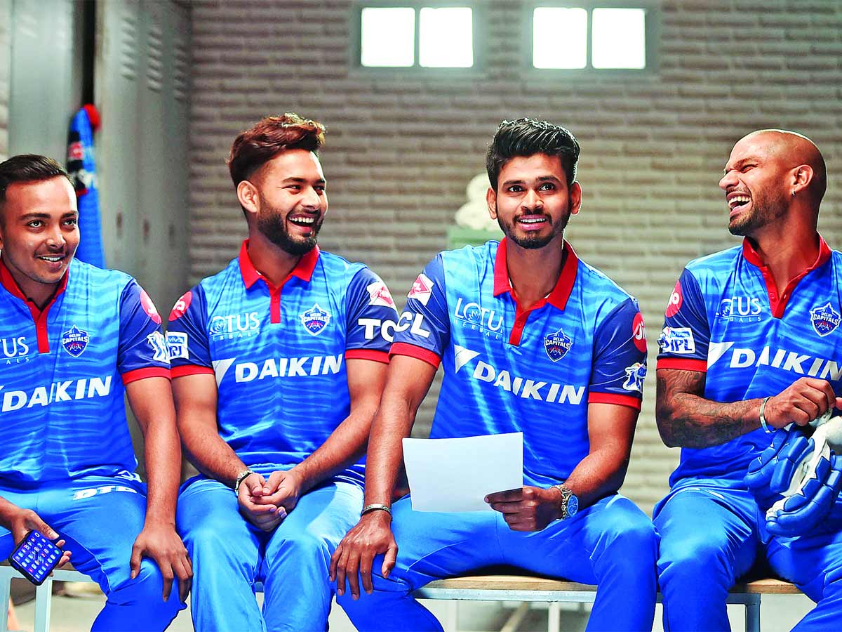 Team squad. Delhi Capitals. IPL 2021. Delhi Capitals logo. IPL 2021 Players.