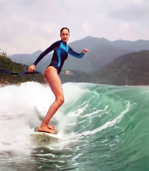 Lisa Haydon pictures