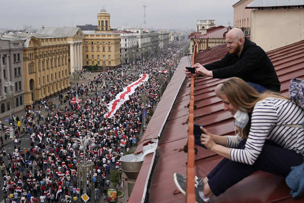 Massive protest against Lukashenko in Belarus