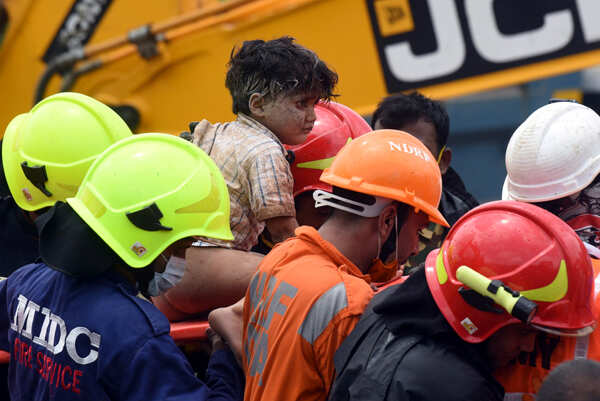 Raigad building collapse: Death toll hits 16, four-year-old rescued alive