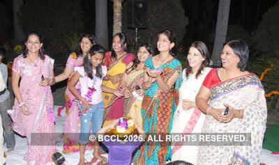Rotary Club's Pre-Holi Milan party