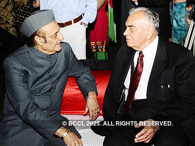 A Mughal evening of poetry