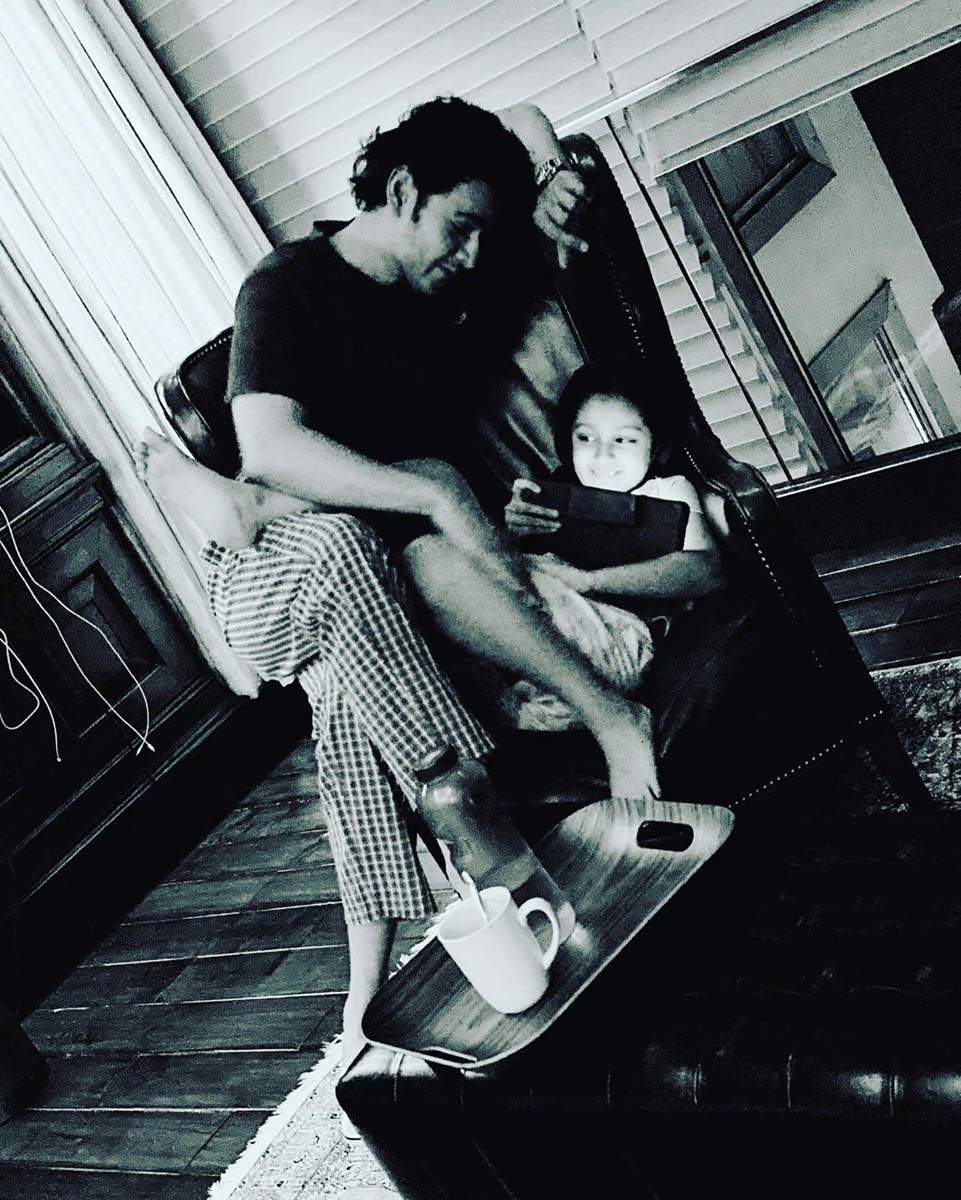 Mahesh Babu gives major daddy goals in these adorable pics shared amid Covid-19 pandemic