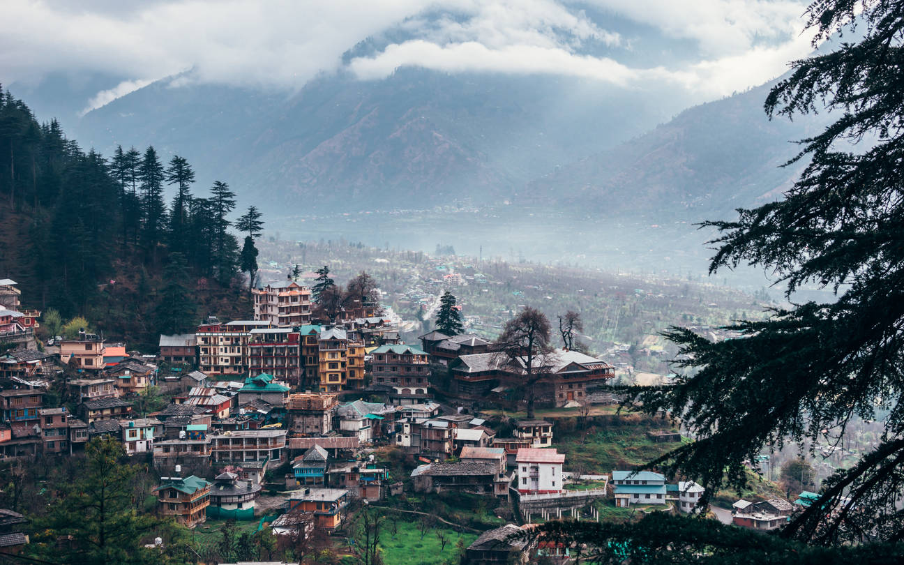 Stunning places in Himachal that are perfect for remotely working Stunning places in Himachal that are perfect for remotely working
