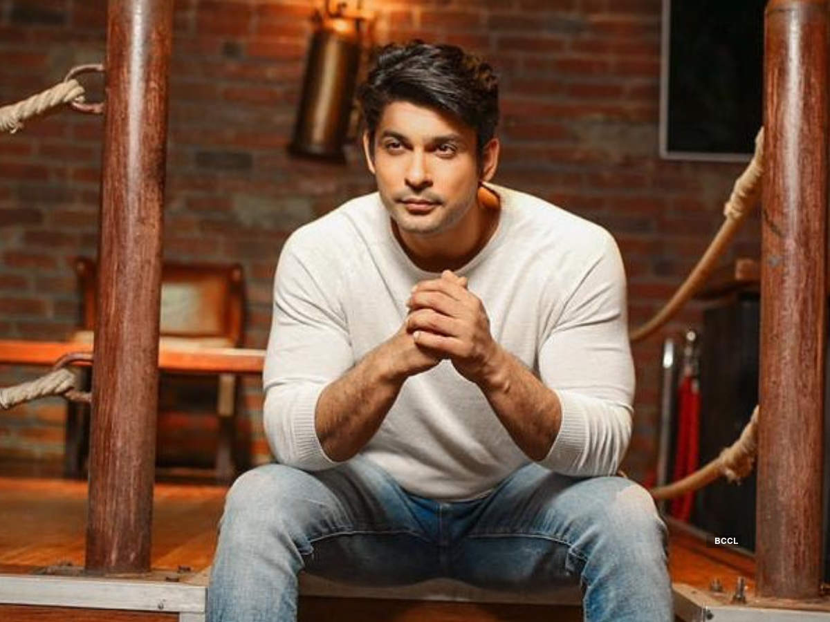 sidharth shukla shirt