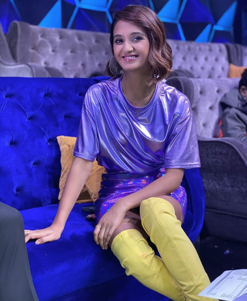 Dancer Shakti Mohan shuts the trolls like a boss, see pictures