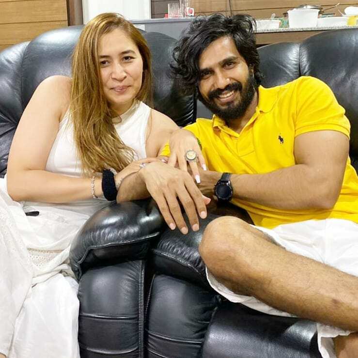 Jwala Gutta And Vishnu Vishal Engaged How Love Blossomed Between The Badminton Champ And The Actor Telugu Movie News Times Of India