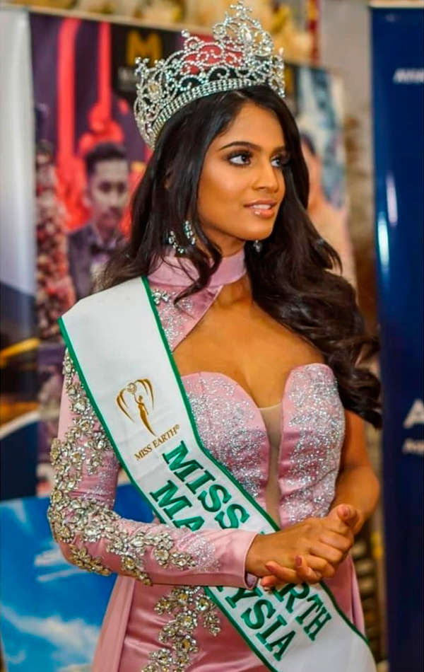 Doctor Turned Beauty Queen Nisha Thayananthan Chosen As Miss Earth Malaysia 2020 2021 Photogallery Etimes