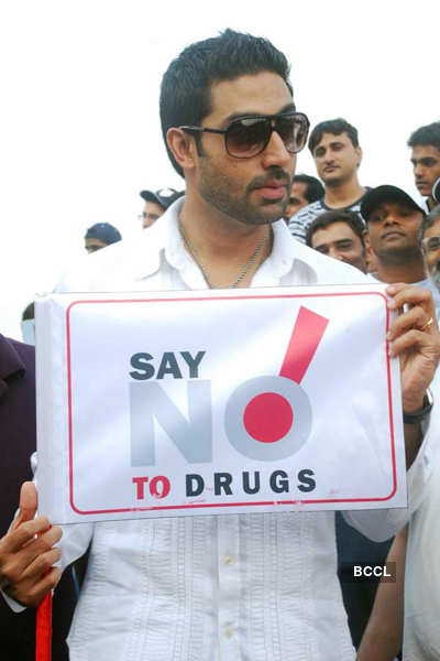 Abhi @ 'Anti-Drug' rally