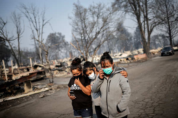Wildfires: Death toll crosses 30 in US