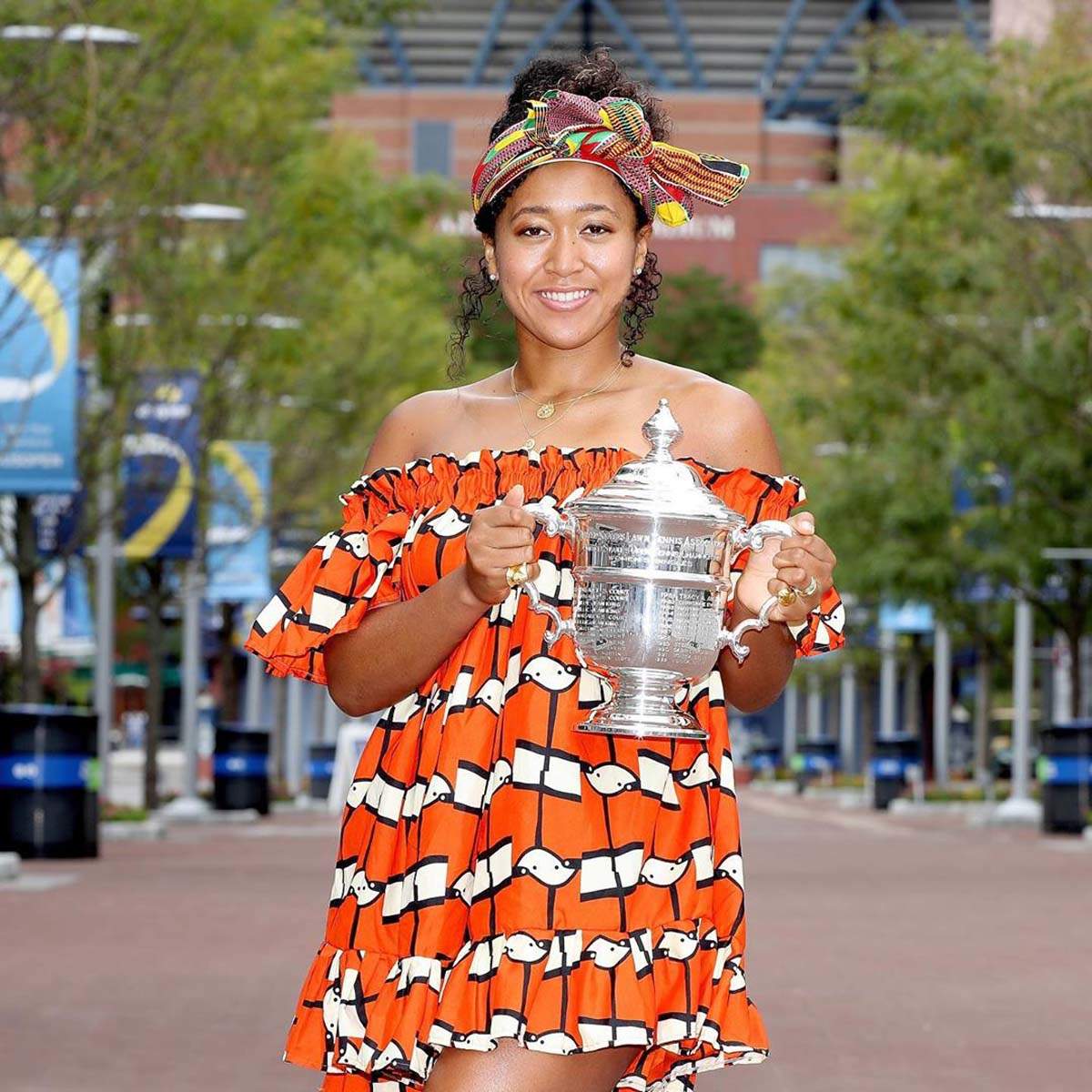 Naomi Osaka looks gorgeous in as she poses in front of a pool during a  photoshoot - Photogallery