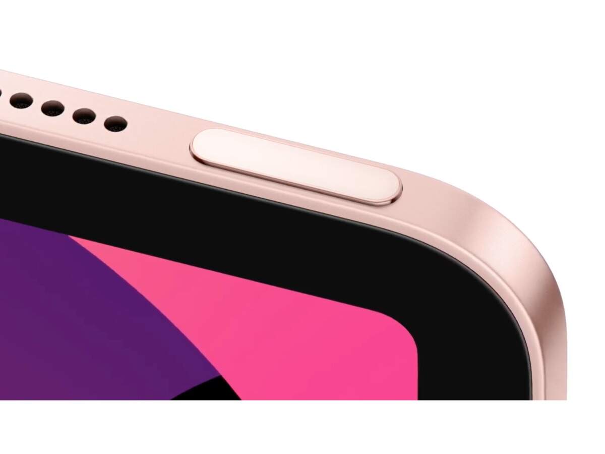 iPad Air includes a 7MP front-facing FaceTime HD camera and the same 12MP rear camera used in iPad Pro