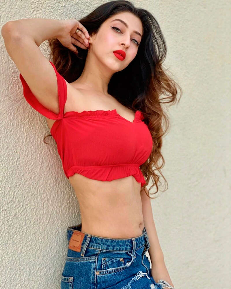 Sonarika Bhadoria hits back at trolls who body-shamed her