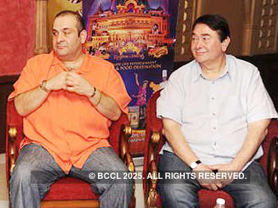 Kapoor family @ 'Kingdom of Dreams'