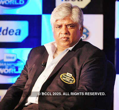 Former cricketers @ promotional event