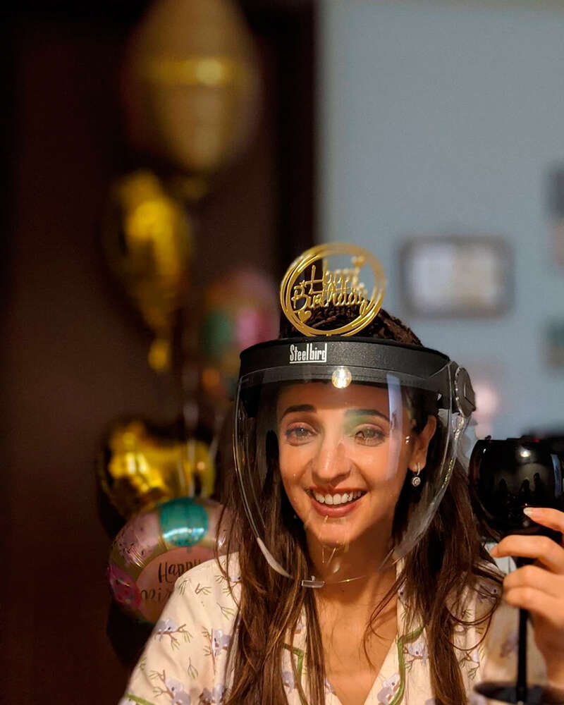 Sanaya Irani's pictures