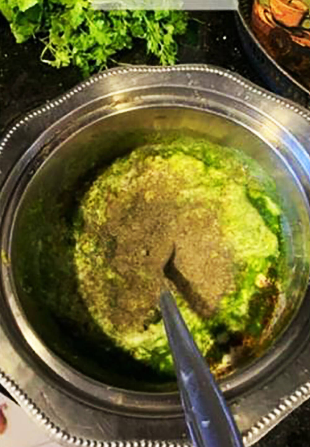 Kareena Kapoor shares a mouth watering photo from her birthday prep