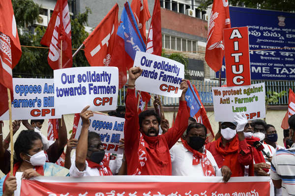 Bharat Bandh: Farmers hold protest over farm bills across India