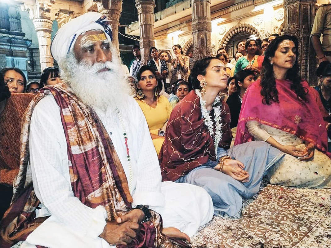 Pictures of famous personalities at shrines