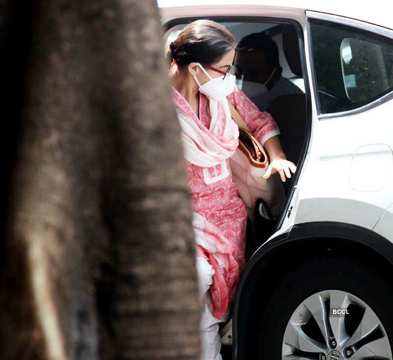 Sara Ali Khan pictures