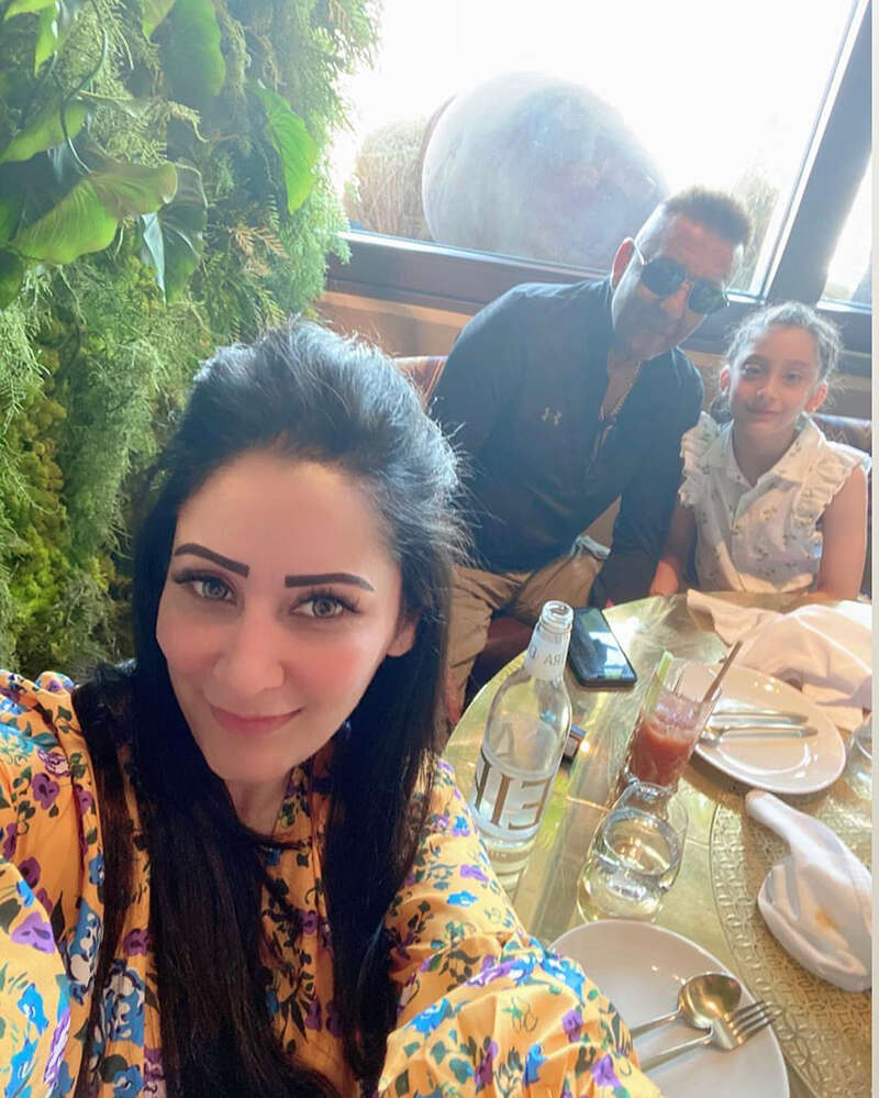 Sanjay Dutt,  Maanayata Dutt