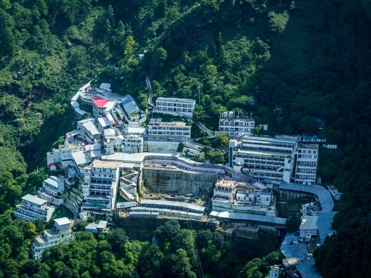 You can now do live darshan of Vaishno Devi Temple on your phone You can now do live darshan of Vaishno Devi Temple on your phone
