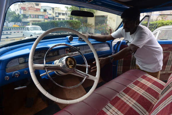 Vintage car rally held in Chennai