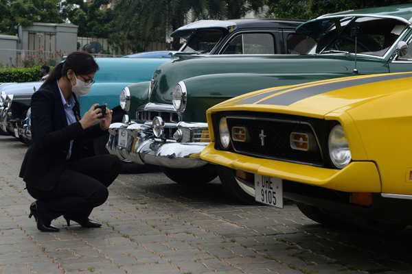 Vintage car rally held in Chennai