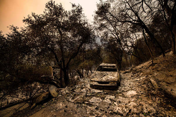 Wildfires engulf California's Napa Valley