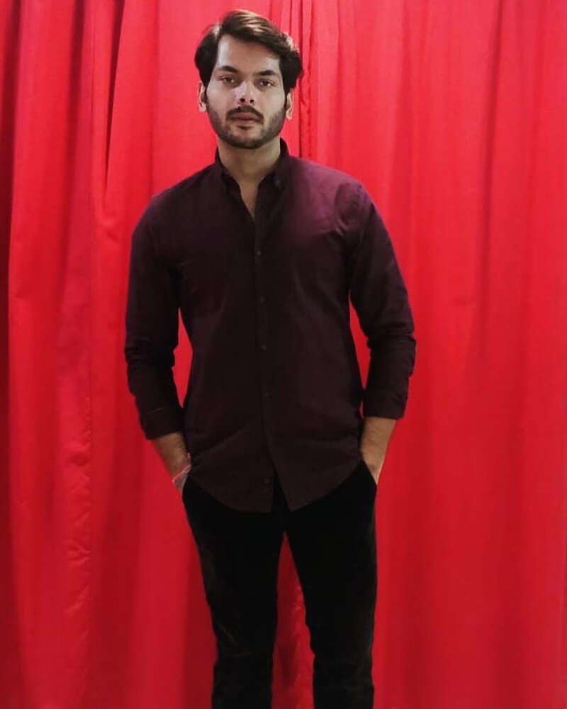 Actor Akshat Utkarsh dies by suicide in Mumbai; family suspects that he was murdered