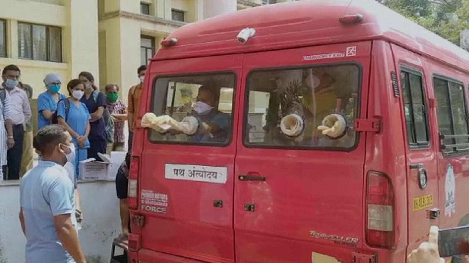 Covid-19: Mobile testing buses for collecting samples inaugurated in Nagpur