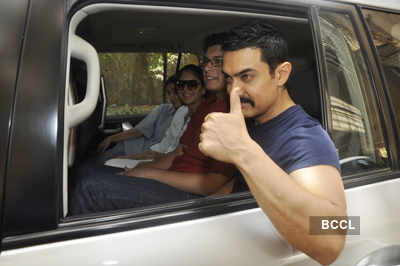 Aamir leaves for WC final