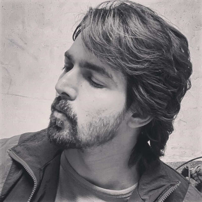 Harshvardhan Rane tests positive for COVID-19