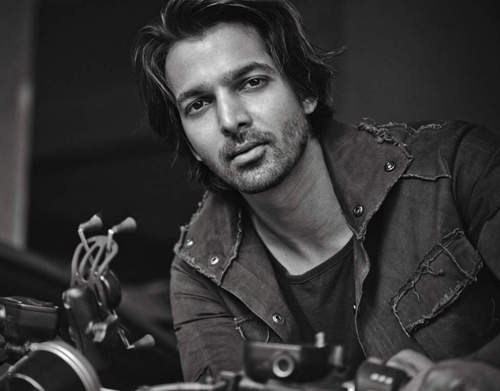 Harshvardhan Rane tests positive for COVID-19