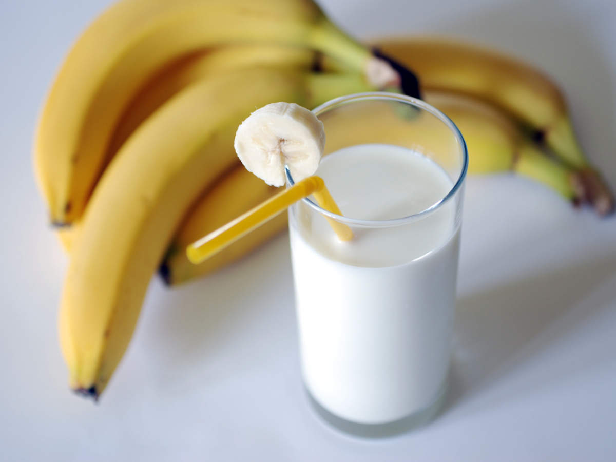 Have you been consuming milk and banana together? You must read this | The Times of India
