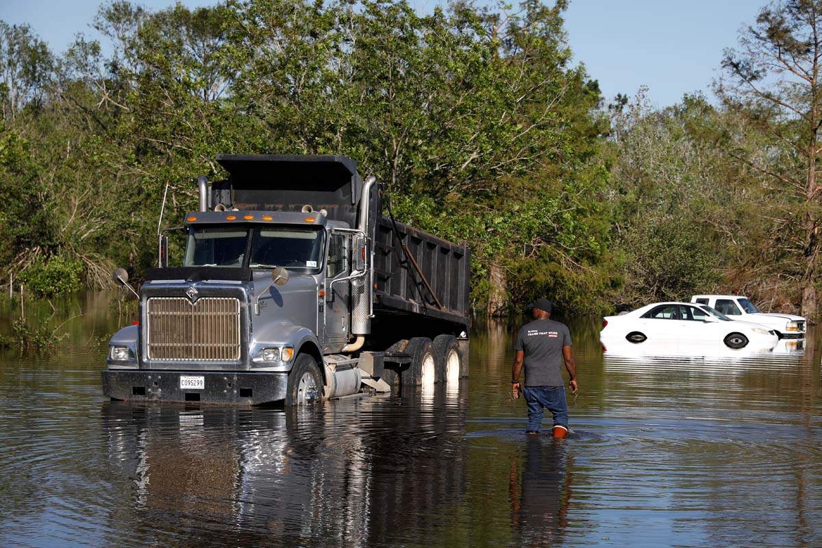 Pictures of floods and destruction in Louisiana caused by Hurricane Delta