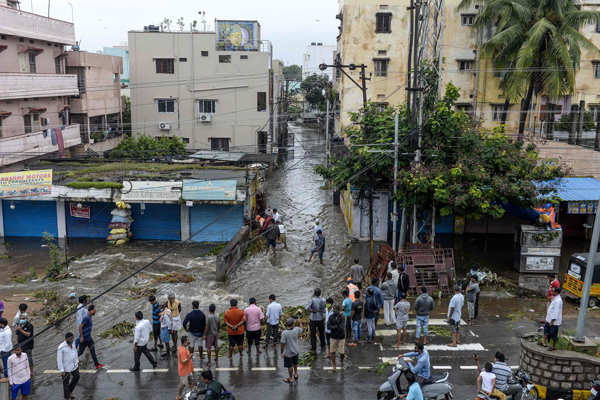 Massive rains claim 30 lives in Telangana