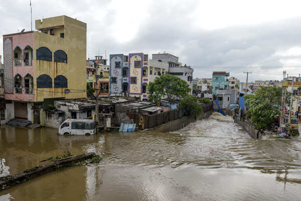 Massive rains claim 30 lives in Telangana