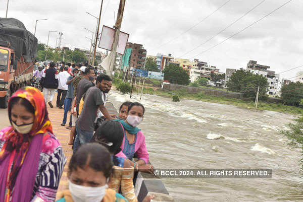 Massive rains claim 30 lives in Telangana